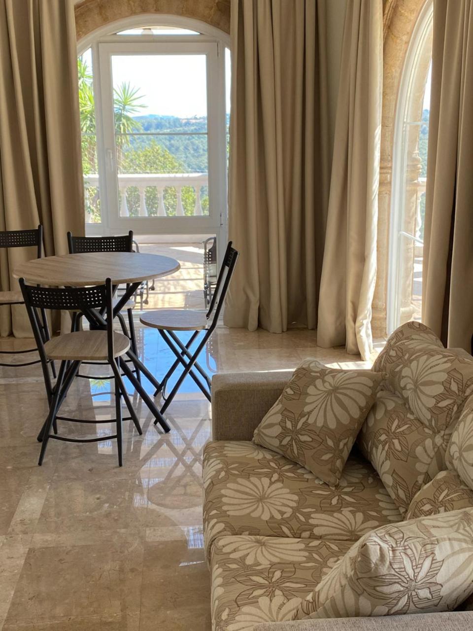 Nostrana Village Apartments Koskinou  Rom bilde